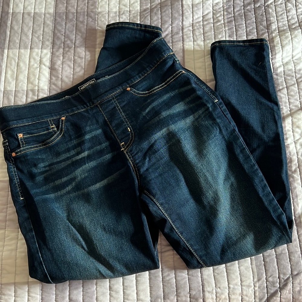 Pull-On Skinny Totally Shaping Signature Levi’s